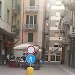 Vado Da Sabrina 아파트 바도 리구레